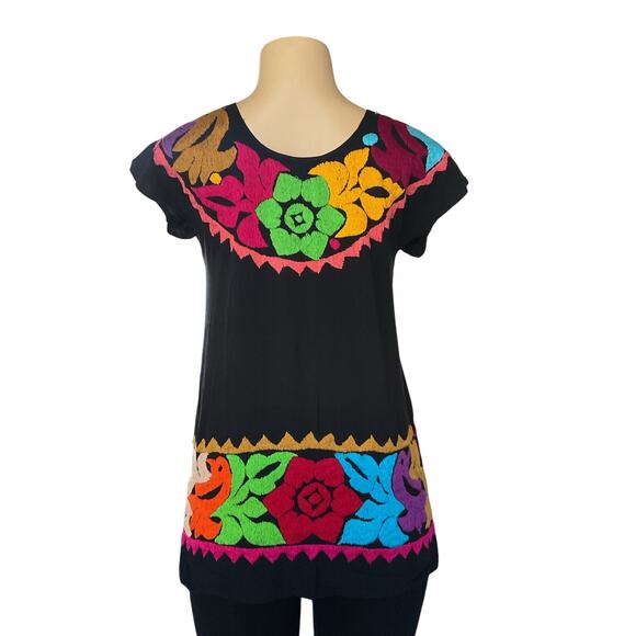 Handmade Mexican Embroidered Blouse Black Tunic Top Birds & Flowers from Chiapas - Picture 1 of 8